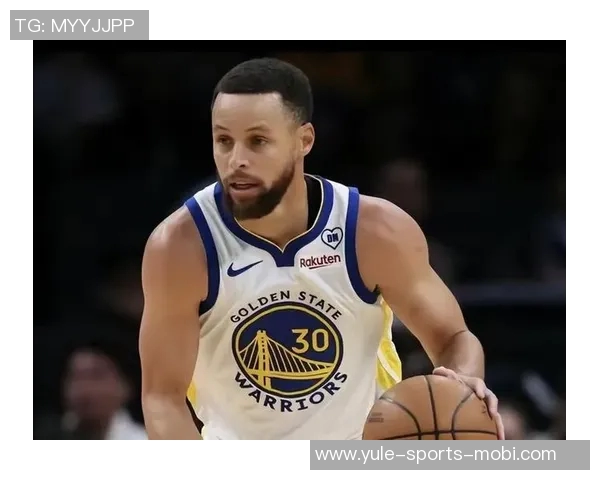 科尔盛赞库里在球队中的核心地位一切战术围绕他展开